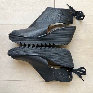 Fly London Soft Leather Wedge Peep Toe Sandal Size 38 (US 7) Black